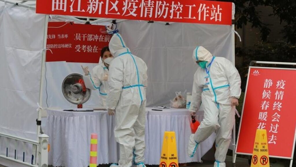 Çin’de 3 asemptomatik vaka görülen 1,1 milyon nüfuslu şehri karantinaya aldılar