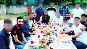 Fırına giderken öldürüldü, daha önce katiliyle birlikte yemek yemiş