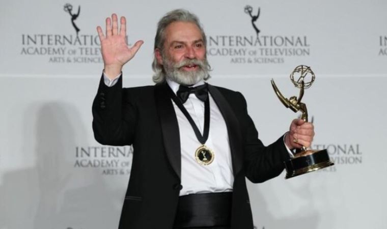 Haluk Bilginer o paylaşıma isyan etti: Tek kelimesi bile bana ait değil