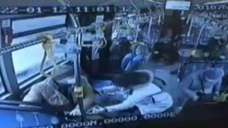 İETT otobüslerinin kaza anı kamerada