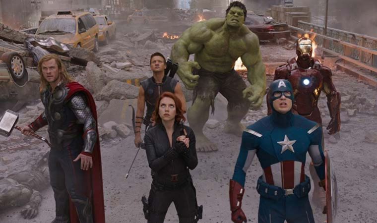 Jeremy Renner’dan Avengers itirafı: ‘Robert Downey, Chris Hemsworth’un dizini kırmayı önerdi’