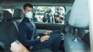 Mahkeme Djokovic’e Avustralya Açık’ın kapılarını kapattı