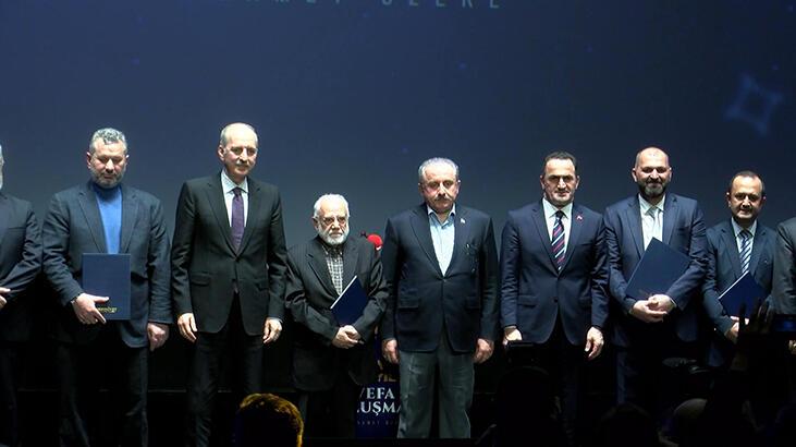 Medeniyet Derneği 10. Yıl Vefa Buluşması Emek Sineması’nda düzenlendi