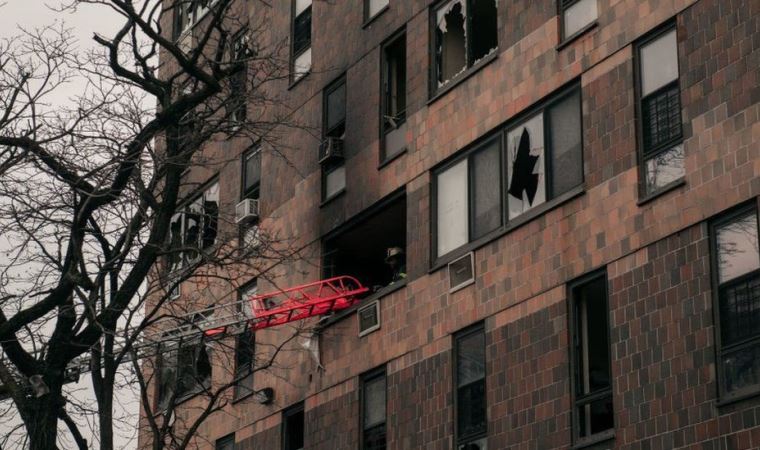 New York’taki yangında 9’u çocuk 19 kişi hayatını kaybetti