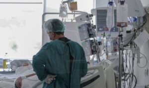 Omicron: Salgında İstanbul neden ve nasıl ‘patladı’?