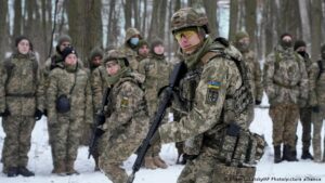 Rusya-Ukrayna krizi: 8 bin 500 ABD askeri alarma geçirildi