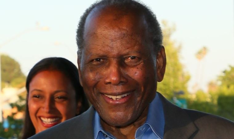 Sidney Poitier: Hollywood yıldızı 94 yaşında hayatını kaybetti