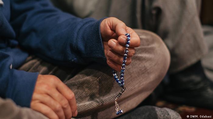 Tantan: Cemaatler ve tarikatlar tasfiye edilmeli