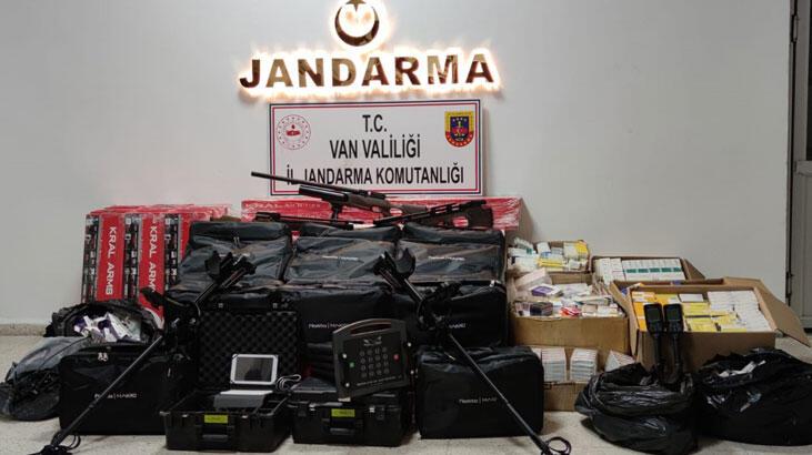 Van’da silah ve ilaçlar ele geçirildi! 2’si İranlı 3 kişi gözaltına alındı