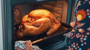 Yılbaşı için tüyoyu verdi: Kızartmayın, sütlü deneyin!