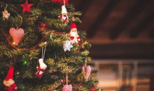 Yılbaşını evde kutlayacaklar için 8 aktivite