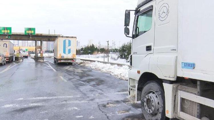 Yollar açıldı, kabus bitmedi! Hadımköy’de bekleyiş sürüyor