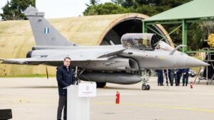 Yunanistan’dan Rafale şovu