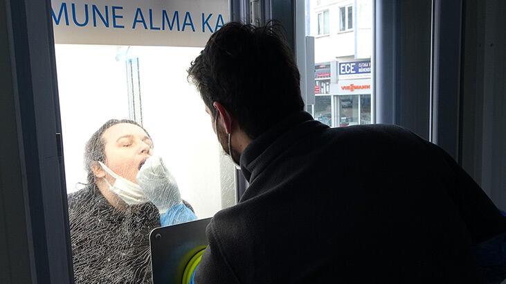 Yurt dışına çıkacaklar için Keşan’a mobil PCR test birimi