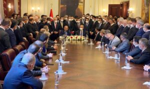 Abdulhamit Gül’ün devir teslim törenindeki ayrıntı: Kalabalığın sırrı ortaya çıktı