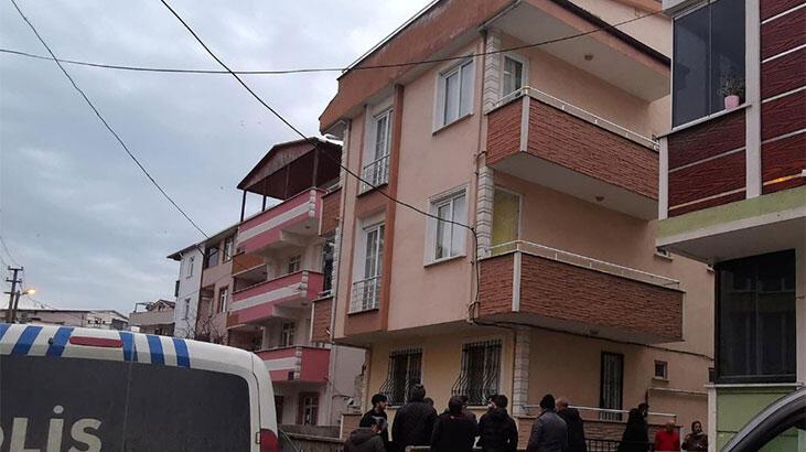 Acı olay…  Yerde yatanın kızı olduğunu görünce fenalık geçirdi