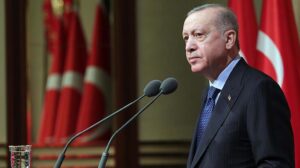 Erdoğan’dan AK Partili gençlere 2023 mesajı: Bayrağımız yine burçlara dikilecek