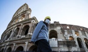 İtalya’da Covid belgesi zorunluluğu genişliyor: Devlet daireleri ve mağazalara girişte de şart