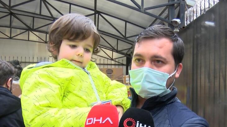 Minik Ahmet, kumbarasında biriktirdiği parayı Ukrayna’ya bağışladı