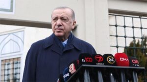 Ukrayna’ya bol bol nasihat çekiyorlar