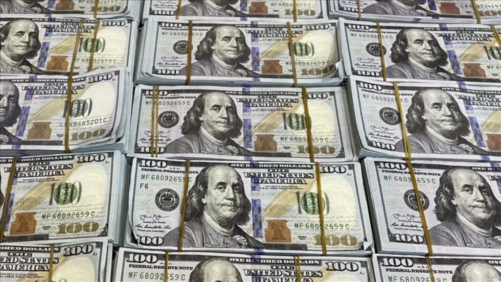 15 bin 550 adet 100 dolarlık sahte banknot ele geçirildi