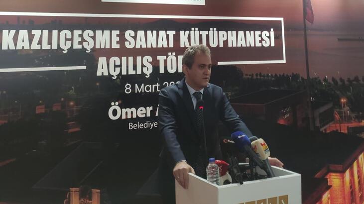 Bakan Özer’den Zeytinburnu’na ‘Güzel Sanatlar Lisesi’ müjdesi