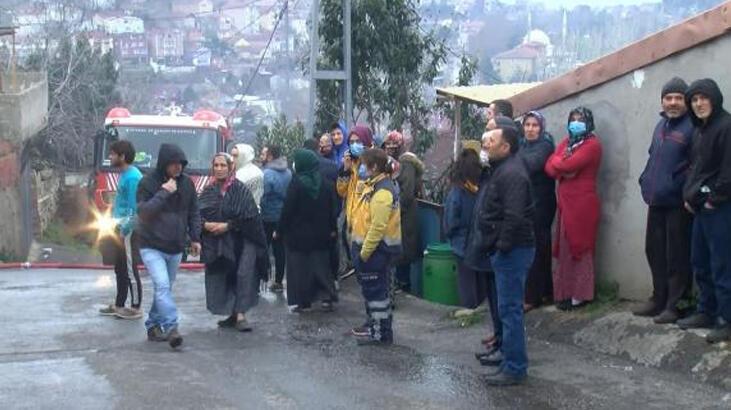 Beykoz’da çatı yangını mahalleliyi sokağa döktü