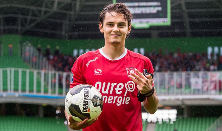 Enes Ünal kimdir, kaç yaşında, nereli, hangi takımlarda oynadı? İşte merak edilenler
