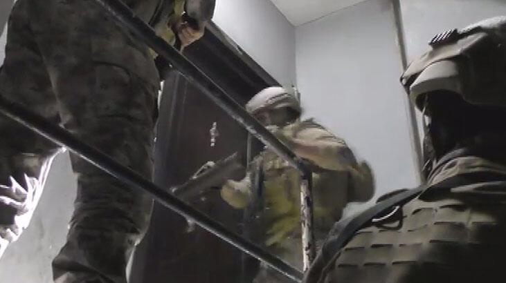 Fatih’te kaçak göçmen operasyonu! 73 kişi yakalandı