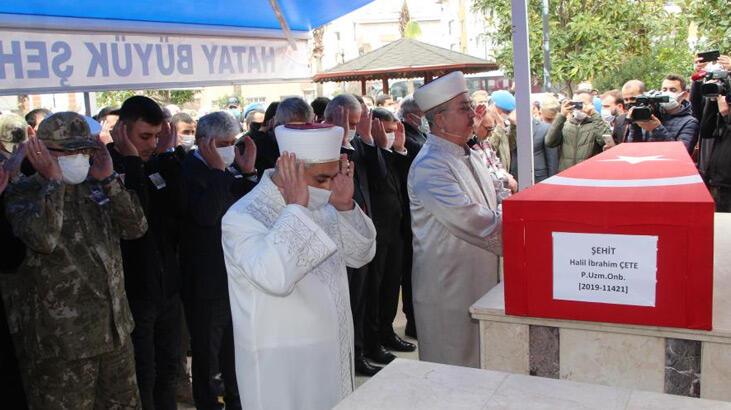 Hataylı şehit son yolculuğuna uğurlandı