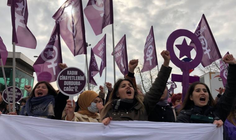 Kadıköy’de ‘kadın’ eylemi: ‘İstanbul Sözleşmesi’ni uygulatacağız’