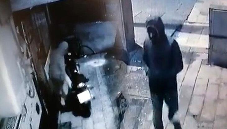 Motosiklet hırsızını burnundan tanıdı!