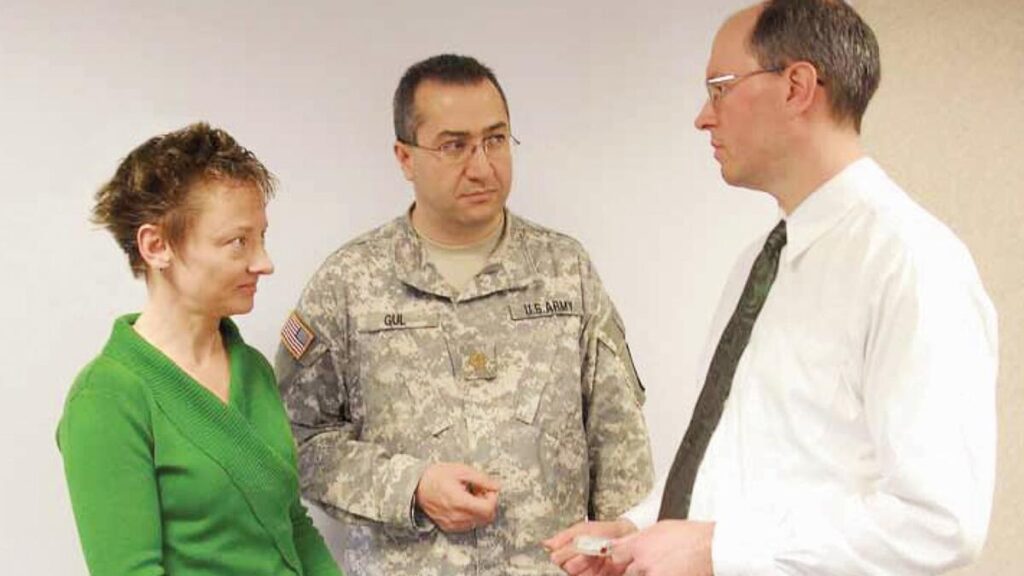 Pentagon’da FETÖ’cü binbaşı