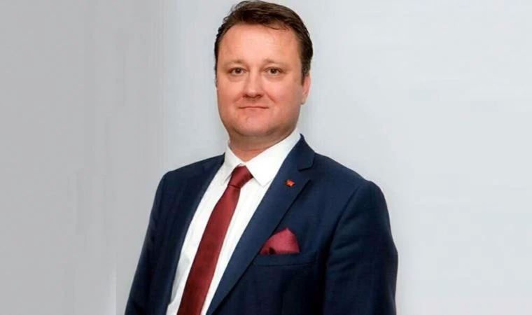 Serdar Aksoy, Menemen Belediye Başkanlığı’na dönmek için kampanya başlattı