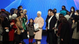 ‘Şiddetle mücadele ana gündemimiz’
