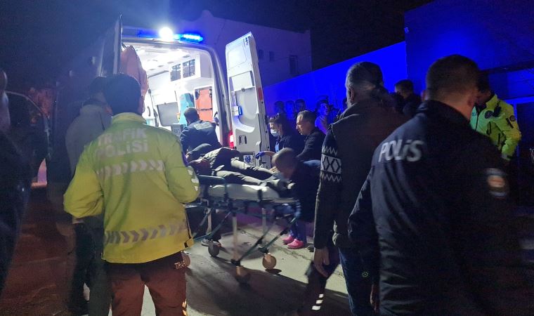 Sosyal medyada tartışan akrabalar arasında taş, sopa ve bıçaklı kavga çıktı: 4 yaralı