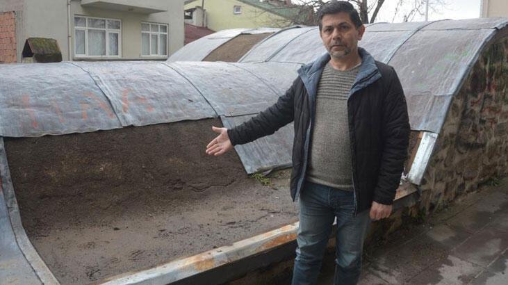 Tarihi türbenin kurşun çatı levhaları çalındı! “İlk defa böyle bir şeyle karşılaşıyoruz”