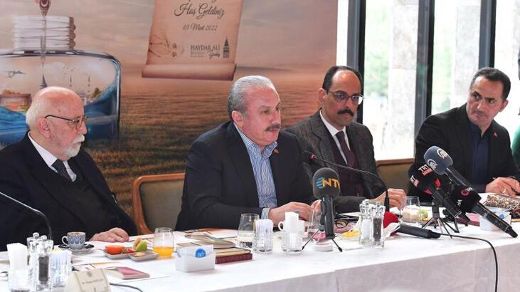 TBMM Başkanı Şentop dolma kalem meraklılarıyla bir araya geldi