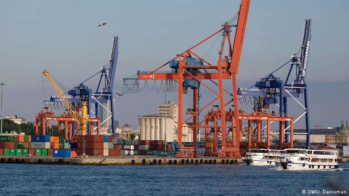 Türkiye Rusya yaptırımlarına katılır mı?