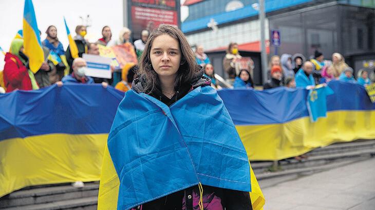 ‘Ülkemin kadınlarına özgürlük istiyorum’