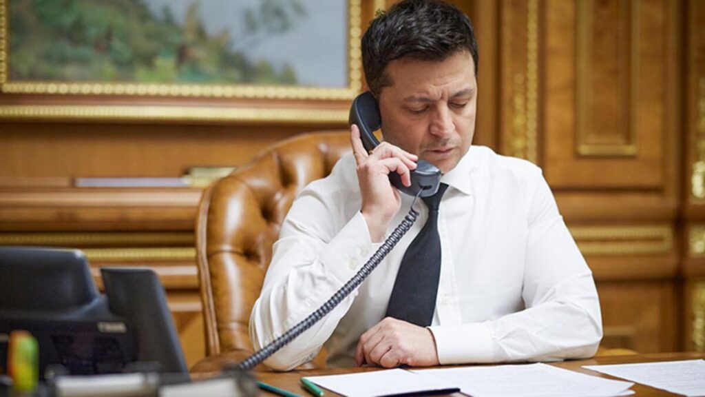 Zelenski’nin en güçlü silahı telefonu! Komedyenliği işe yaradı: ‘Bir sonraki sefer savaşın saatini değiştiririm!’