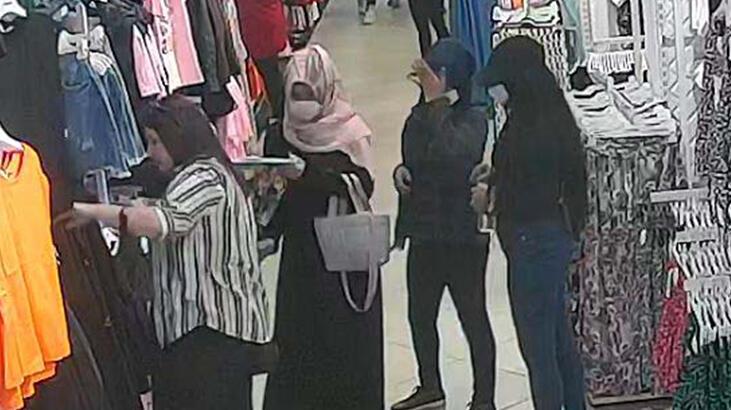 3 kadın mağazadaki kadının çantasındaki cüzdanı çaldı