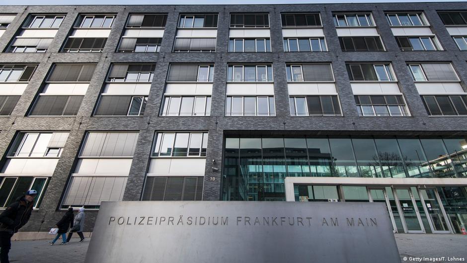 Alman güvenlik birimlerinde 327 aşırı sağ vakası
