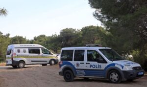 Antalya’da ormanda erkek cesedi ve yanında çok sayıda fotoğraf bulundu