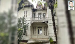 Atatürk tarafından kurulan Büyükada Anadolu Kulübü’nün binaları yok oluyor