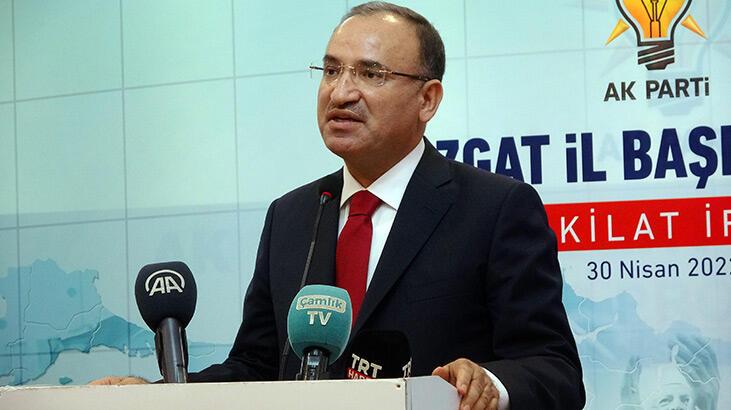 Bakan Bozdağ: İftira, yalan ve çarpıtma, siyaset değil ahlaksızlıktır