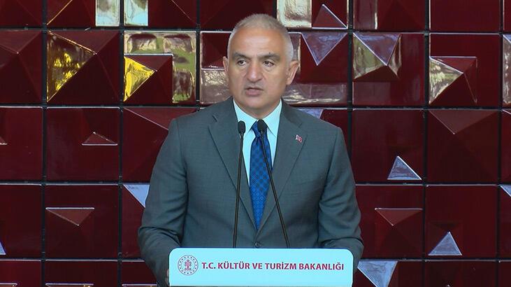 Bakan Ersoy: Sokak ve meydanlar sahneye dönüşecek