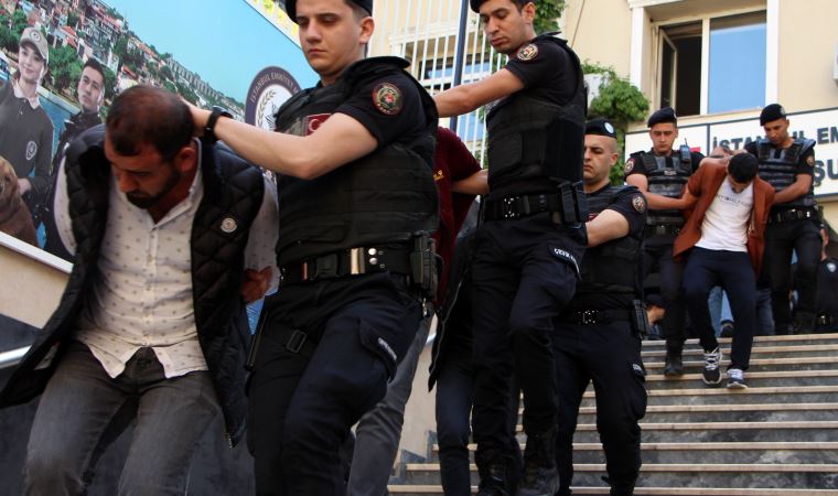 Beyazıt’taki çatışmada gözaltına alınanlar adliyeye sevk edildi
