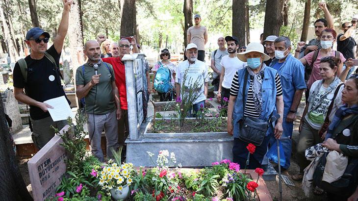 Çevreci çift mezarları başında anıldı