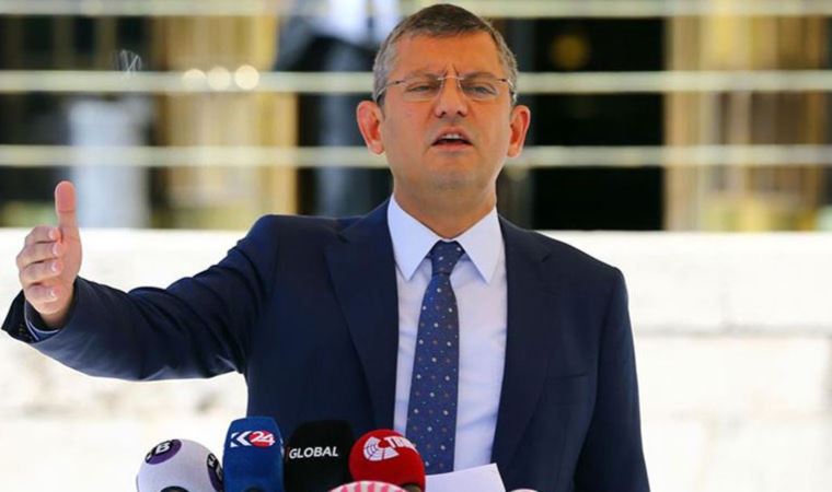 CHP’li Özgür Özel AKP’li ismin sildiği tweeti gündeme getirdi: ‘Çok şey anlatıyor’